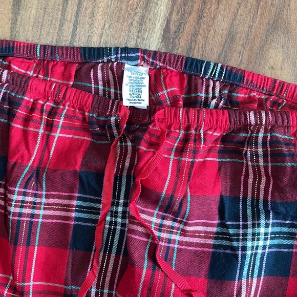 Victoria Secret - Plaid Pajama Set- Size S - Red Black - Picture 5 of 5
